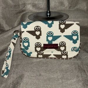 Bungalow 360 Wristlet Wallet Clutch Bag Owl